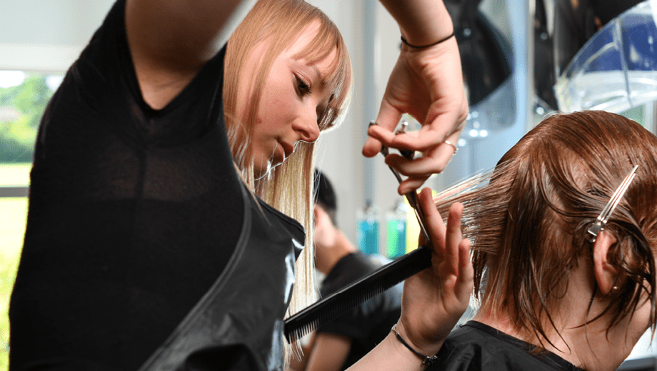 What is a hairdressing apprenticeship | Southampton | Totton College